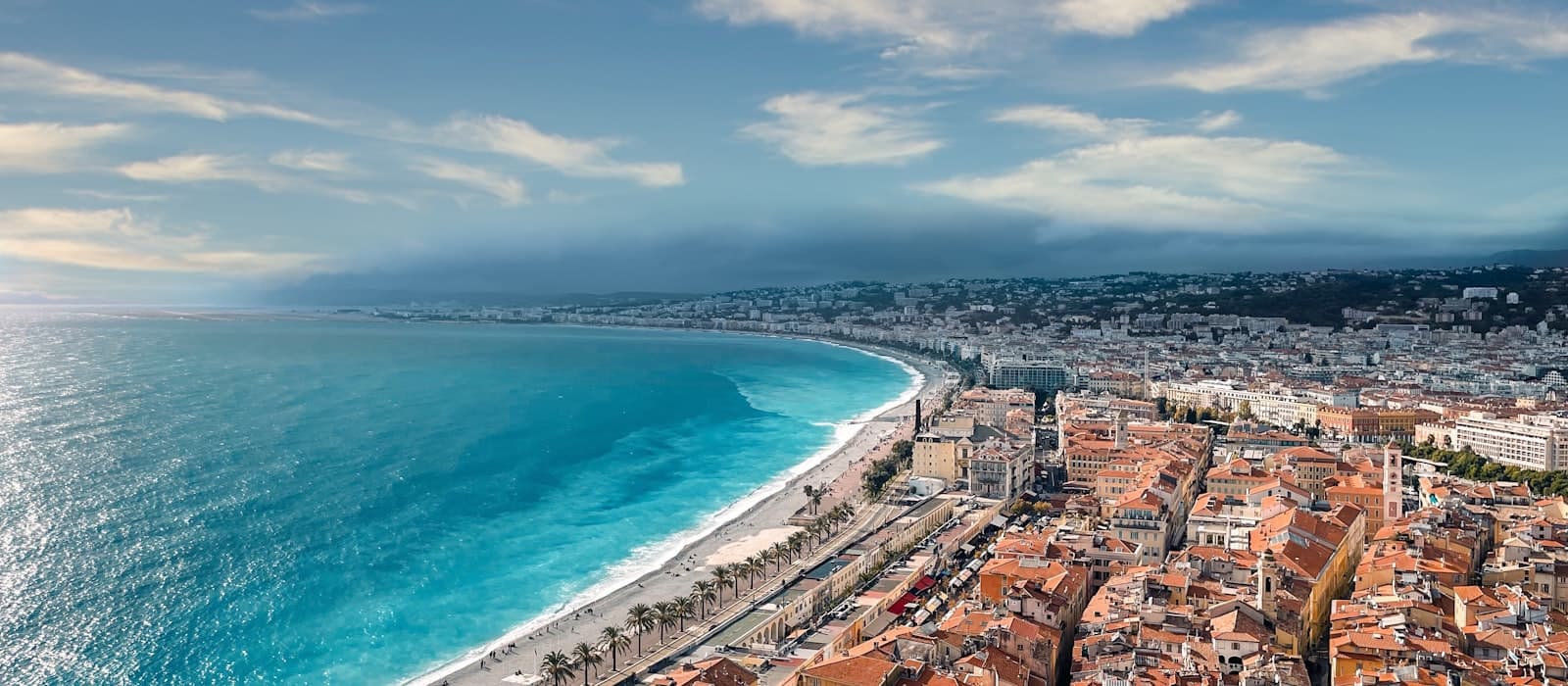 La baie des Anges et la Promenade des Anglais à Nice